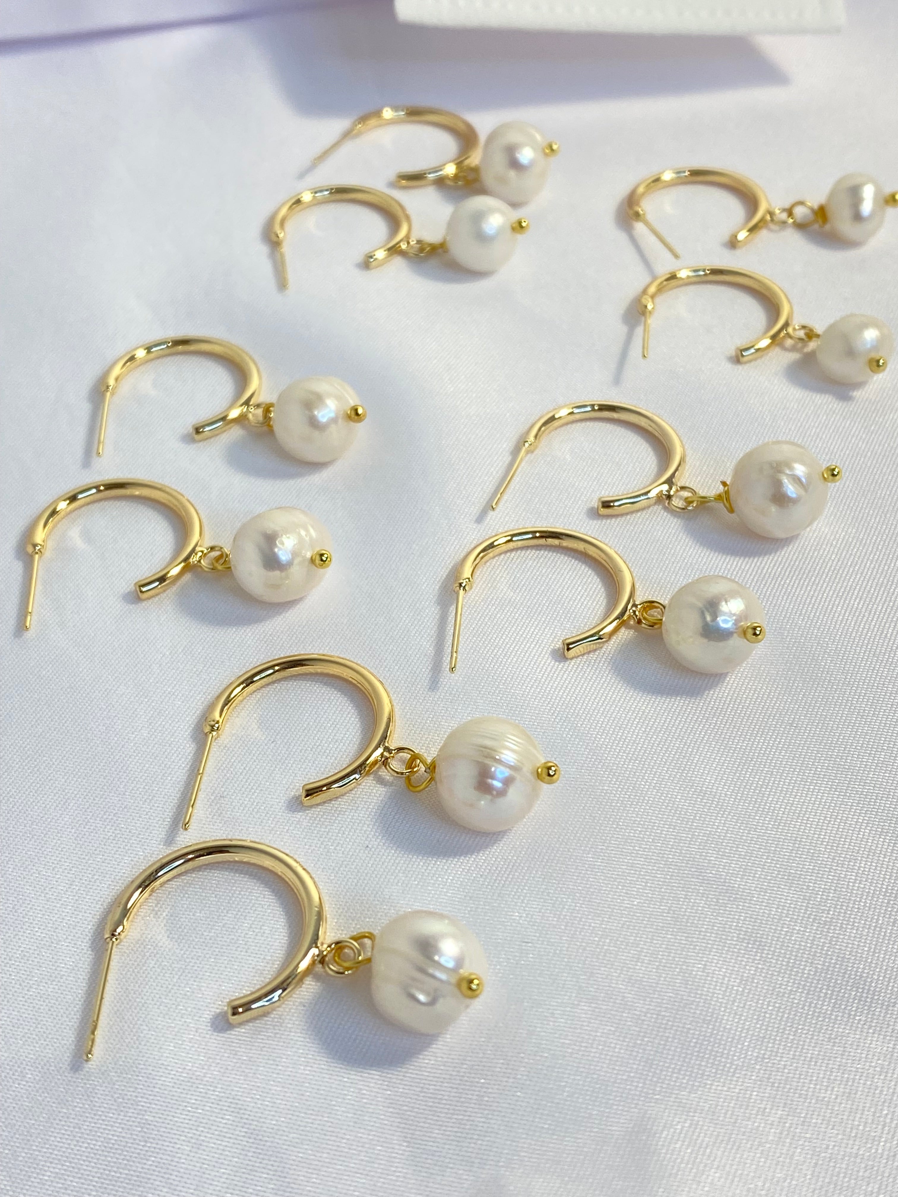 Pearl Drop Hoop Earrings – 14K Gold Plated|Chic Earrings|Bridal Earrings |