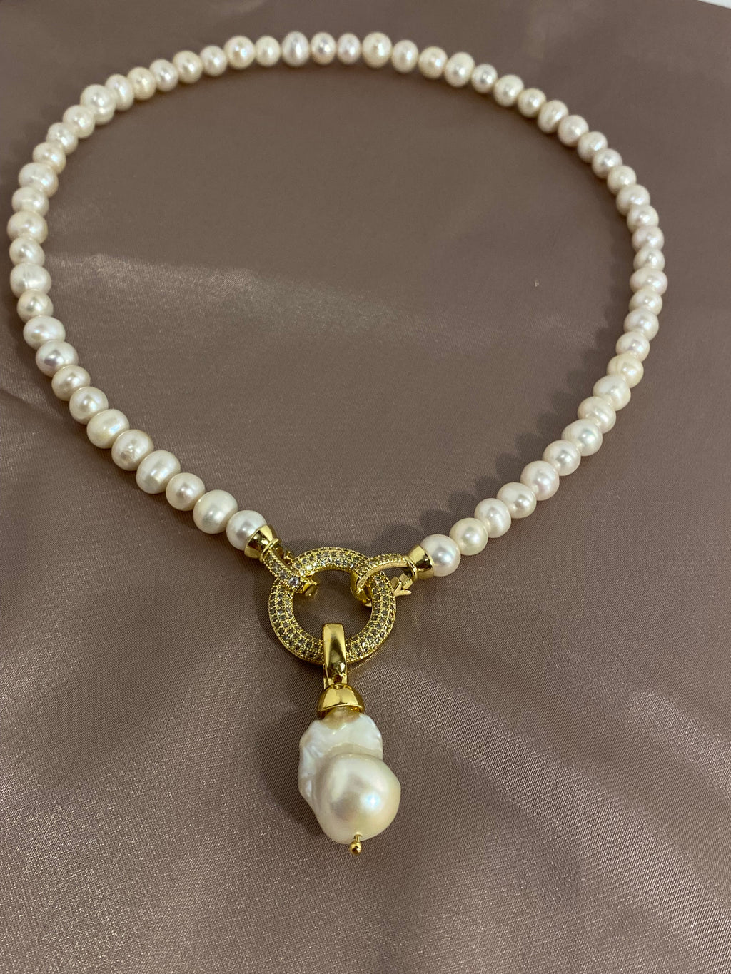 Freshwater Pearl Necklace with Baroque Pendant & 18K Gold Plated Clasp