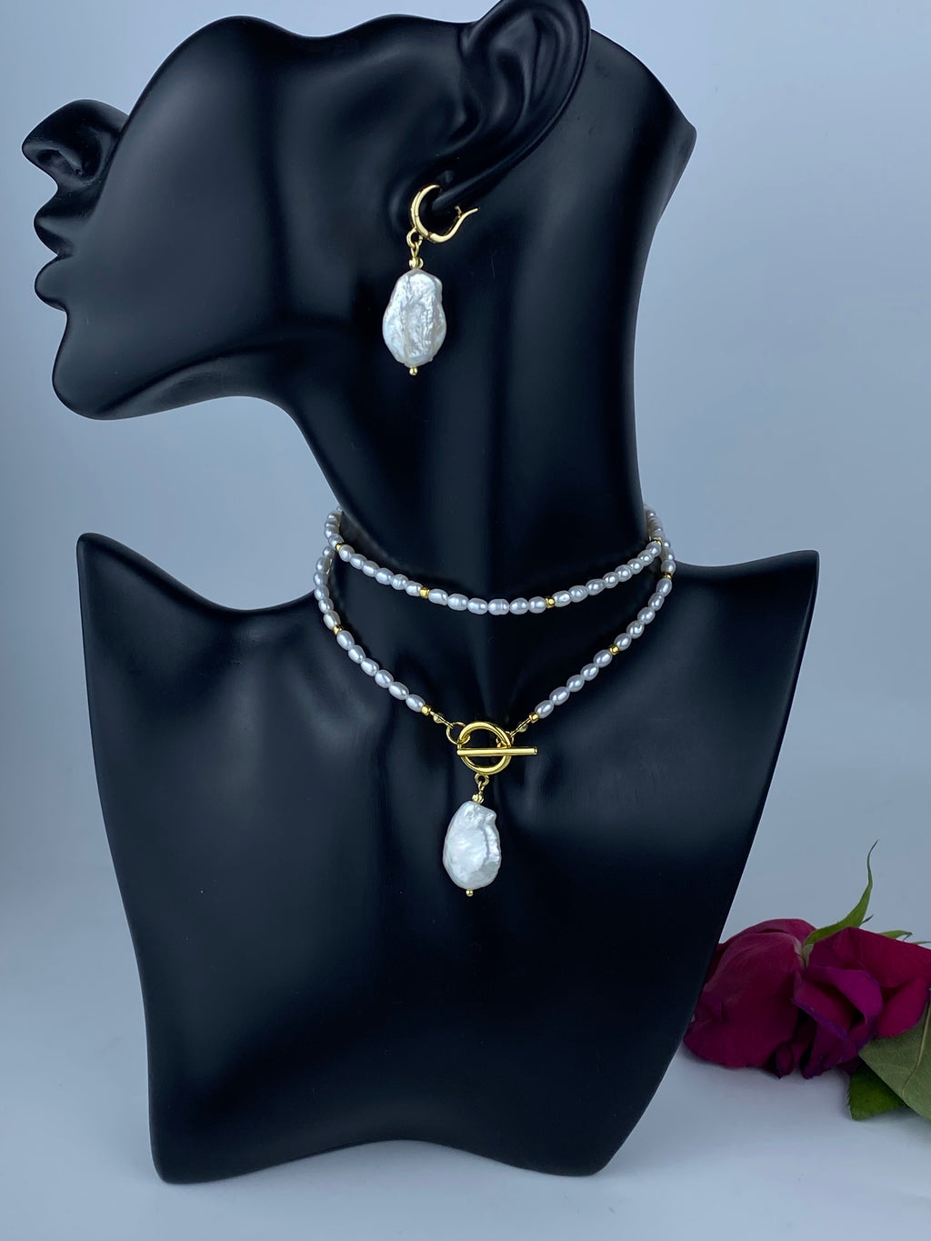 Baroque Pearl Toggle Necklace | Freshwater Smooth Rice Pearl & Gold Beaded Necklace
