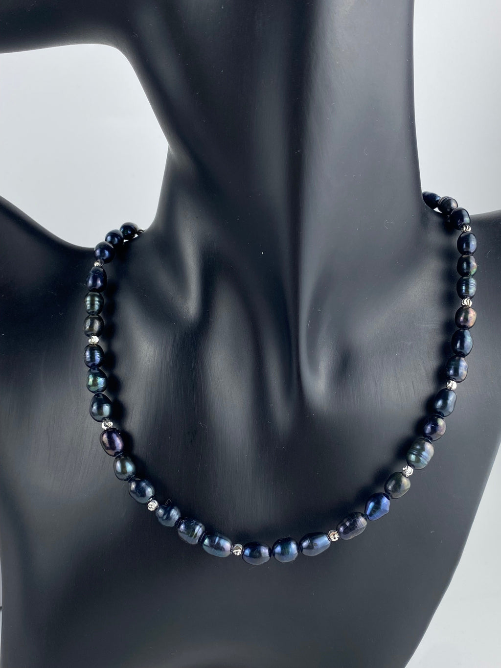 Black Freshwater Pearl Necklace – Sterling Silver